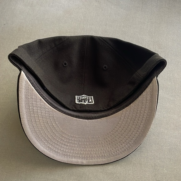 Raiders fitted hat size 6 7/8 - Picture 3 of 3
